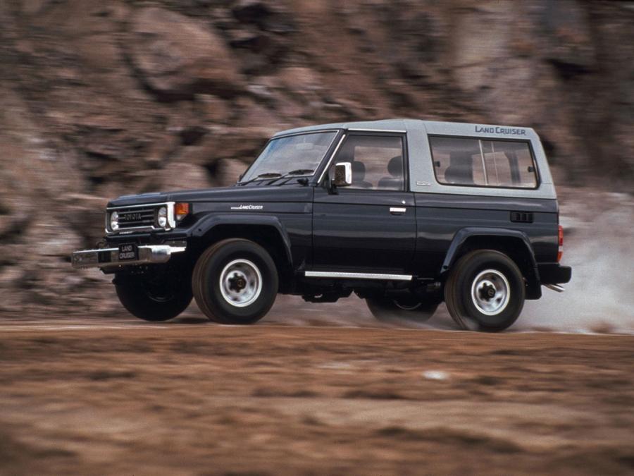  Toyota Land Cruiser 70 (HZJ73V) 1990 года  (фото 6 из 8)